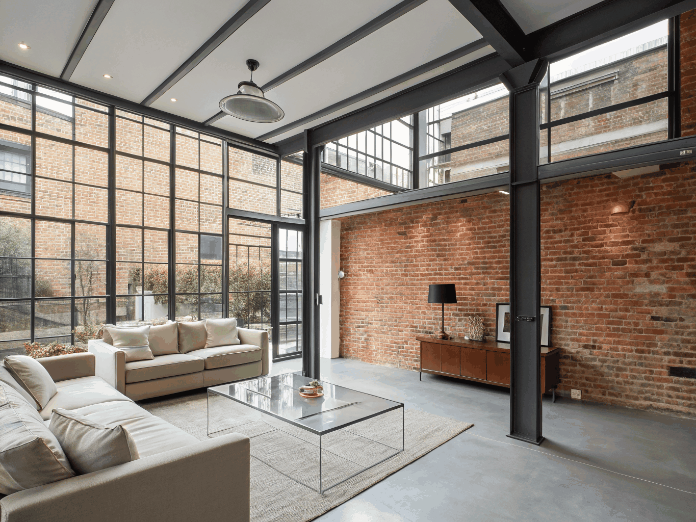 Comprehensive interior refurbishment of a London period townhouse